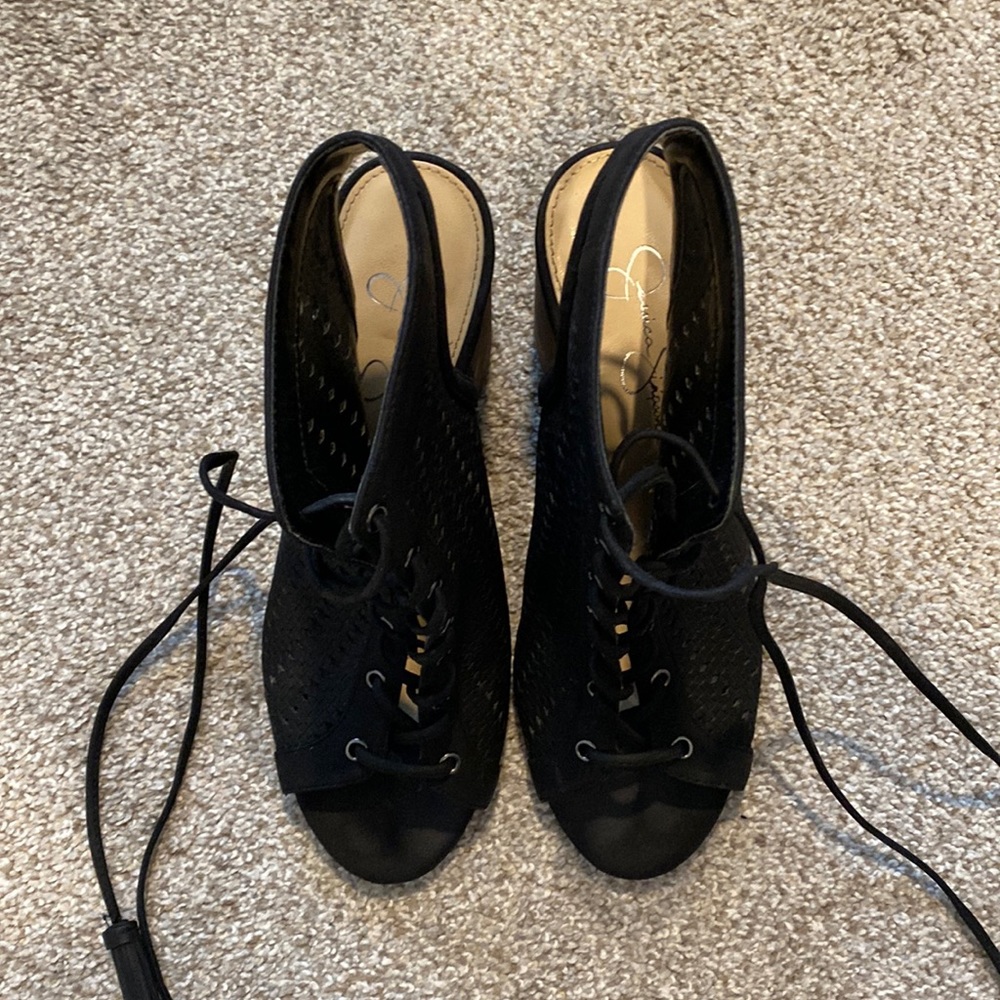 Jessica Simpson tie heels
